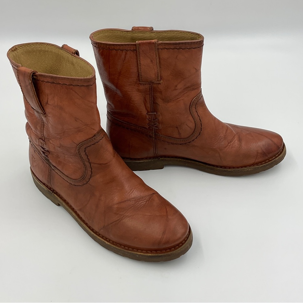 Frye EUC Anna Shortie Short Boots Stitch Side Cognac Warm Brown Gorgeous 5.5 B - Picture 5 of 16